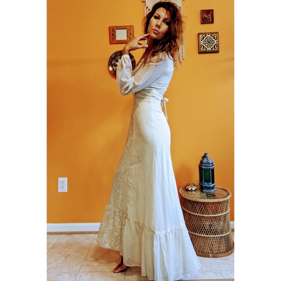 70s Calico lace prairie dress - Picture 5 of 7